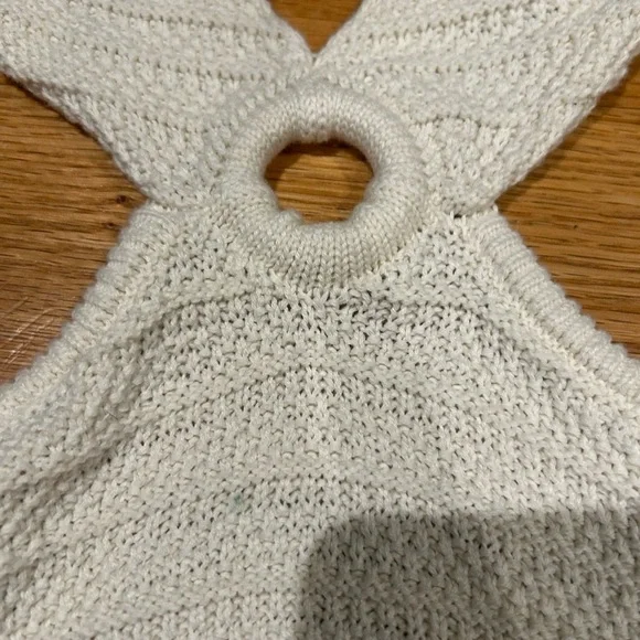 Forever 21 White Bodycon Dress with Plunge Neckline and Bishop Sleeves - Picture 5 of 8